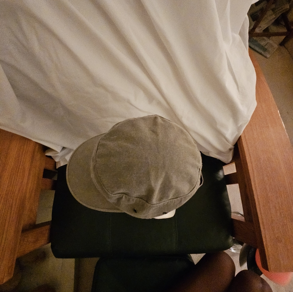 Authentic pigment hat - Picture 3 of 5